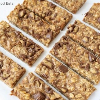 batch of sliced granola bars