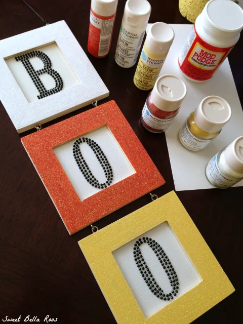 Easy DIY candy corn Halloween boo sign #craft #halloween