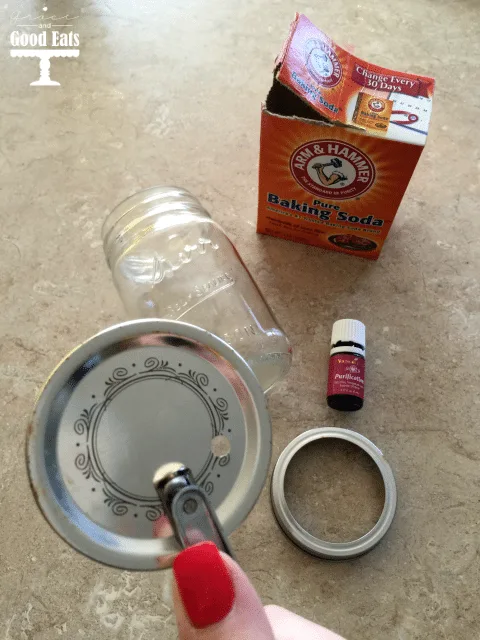 Make your own natural carpet deodorizer using just two ingredients: Young Living essential oils and baking soda.