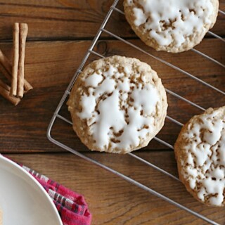 Image for Old-Fashioned Iced Oatmeal Cookies