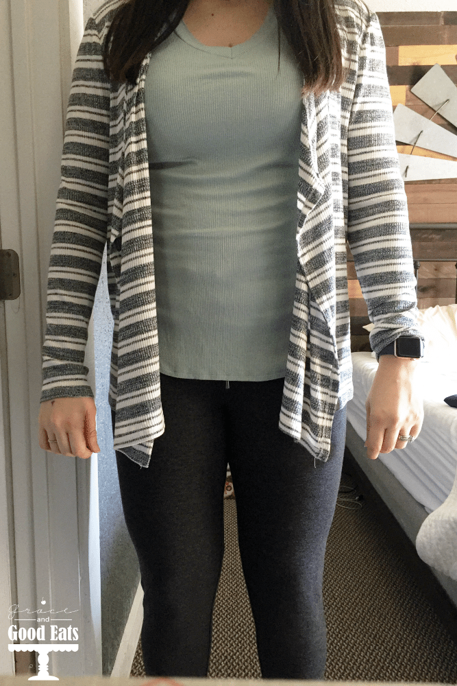 Sitch Fix Review: This month I requested loungewear. Stitchfix sent me the Campbelle Ribbed Knit Top, Danay Striped Open Drape Cardigan, Madrella Knit Pocket Tank, Colibri Solid Tab Sleeve Blouse, and Camilla Fleece Lined Drawstring Jogger Pants.