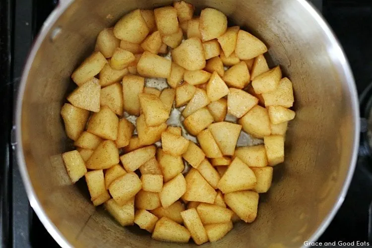 cinnamon apples in a pan