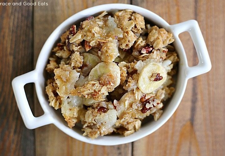 All the tastes of banana bread in a gooey, warm cobbler that is perfect for breakfast or dessert. Serve this Banana Bread Cobbler with a drizzle of fresh cream or a scoop of vanilla ice cream.