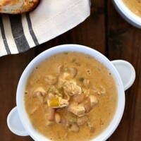 bowl of white chicken chili soup