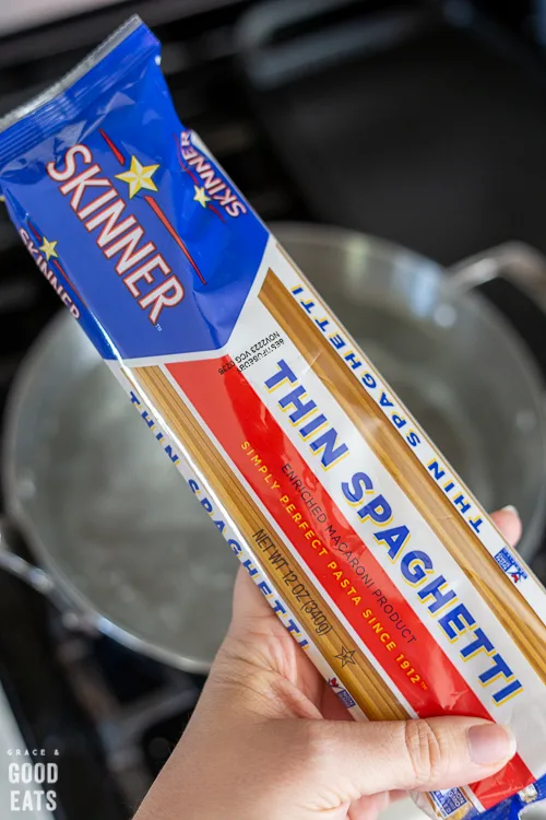 package of Skinner thin spaghetti